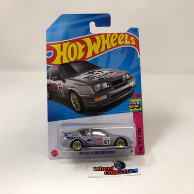 '87 Ford Sierra Cosworth #2 * Silver * 2023 Hot Wheels International Case J