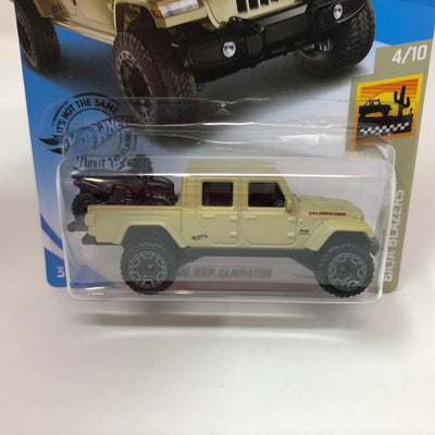 '20 Jeep Gladiator #157 * Tan * 2020 Hot Wheels