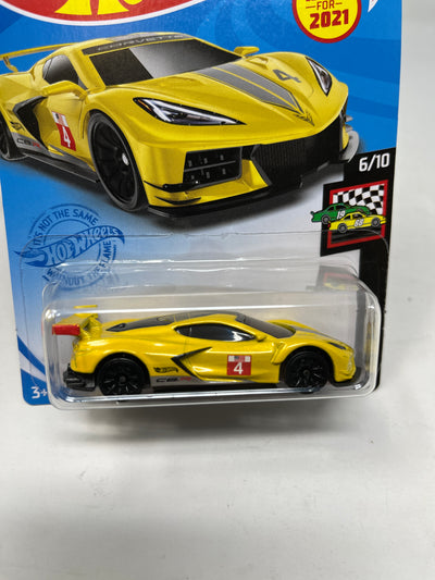 Corvette C8.R #105 * Yellow * 2021 Hot Wheels