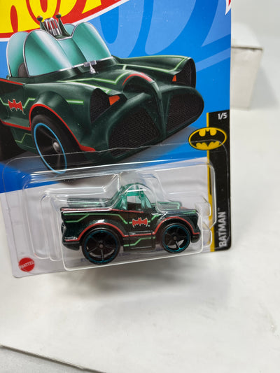 Classic TV Series Batmobile #3 * Batman * 2023 Hot Wheels