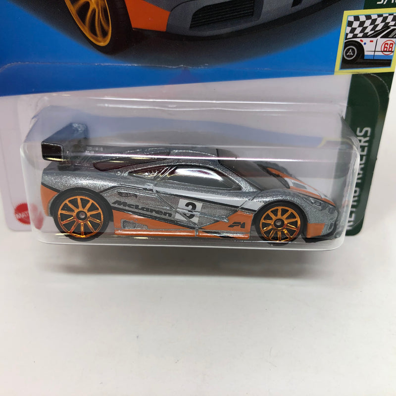McLaren F1 GTR 