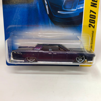 '64 Lincoln Continental #22 * Purple w/ White Rims * 2007 Hot Wheels Basic
