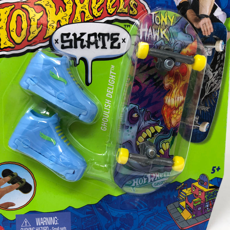 2023 Hot Wheels Skate Boards Tony Hawk * Ghoulish Delight & Shoes