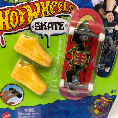 2023 Hot Wheels Skate Boards Tony Hawk * Double-Headed Demon & Shoes