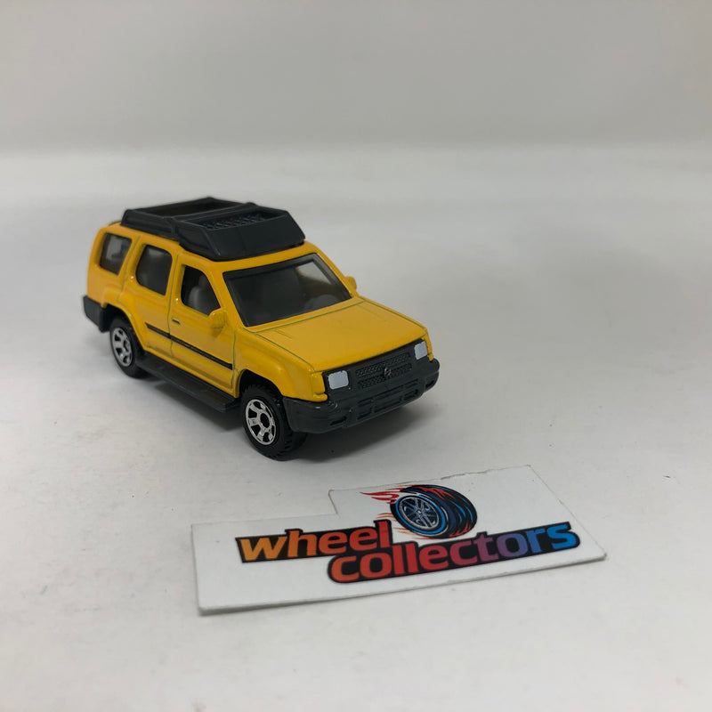 Nissan Xterra * YELLOW * Matchbox Moving Parts Loose 1:64 Scale Model