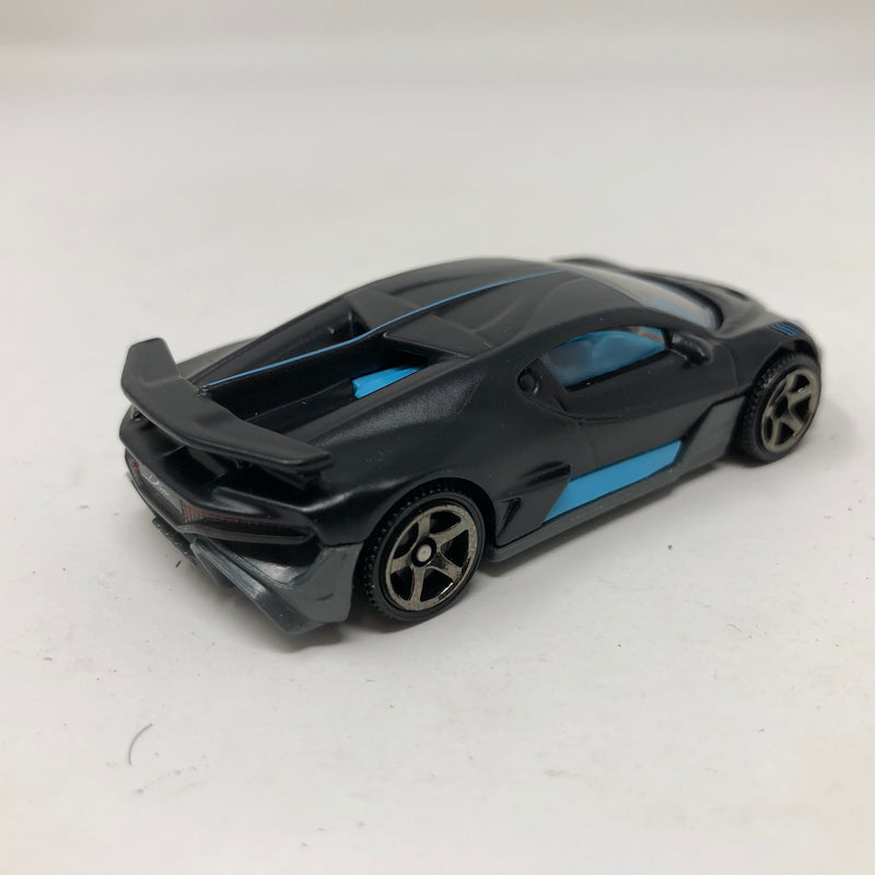 2018 Bugatti Divo * 1:64 scale Loose Diecast Matchbox