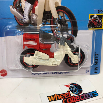 Honda Super Cub Custom #160 * Red/White * 2023 Hot Wheels Case K