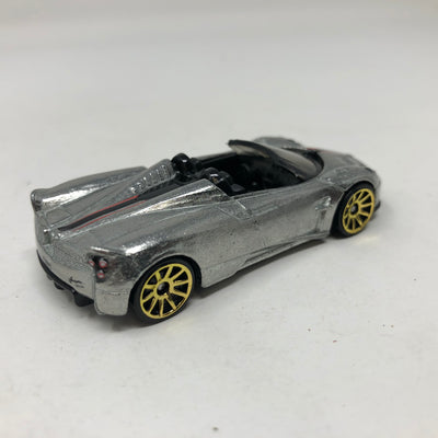 2017 Pagani Huayra Roadster * Hot Wheels 1:64 scale Loose Diecast