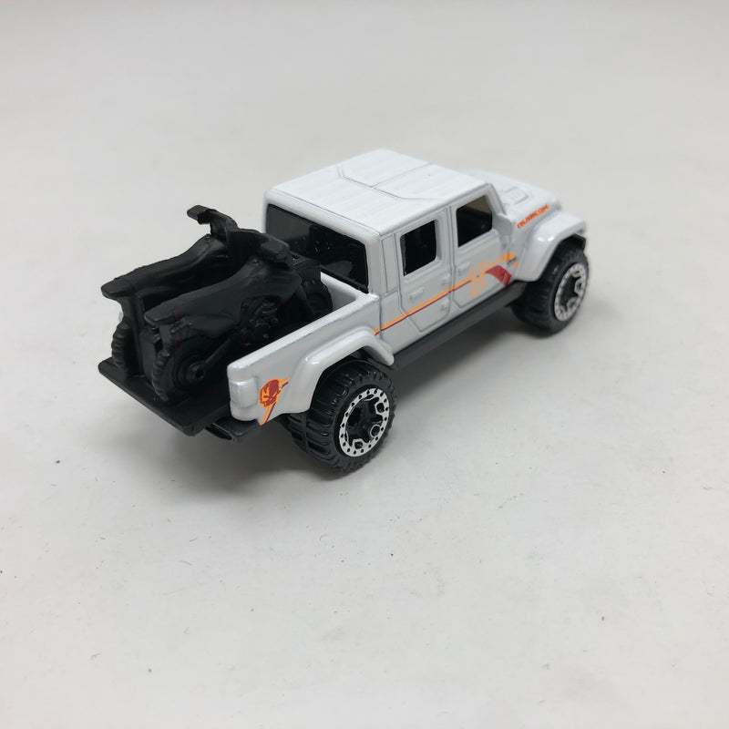 2020 Jeep Gladiator * 1:64 scale Loose Diecast Hot Wheels