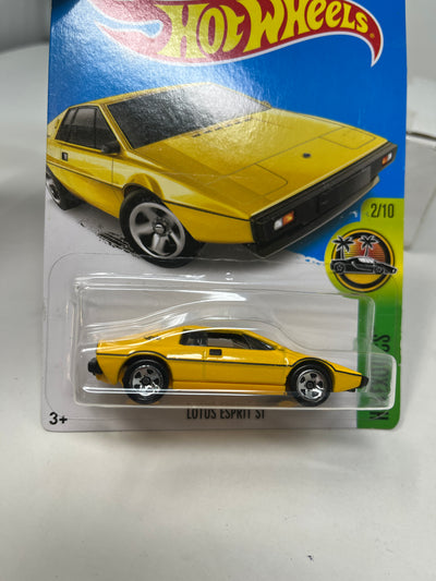 Lotus Esprit S1 #72 * Yellow * 2016 Hot Wheels