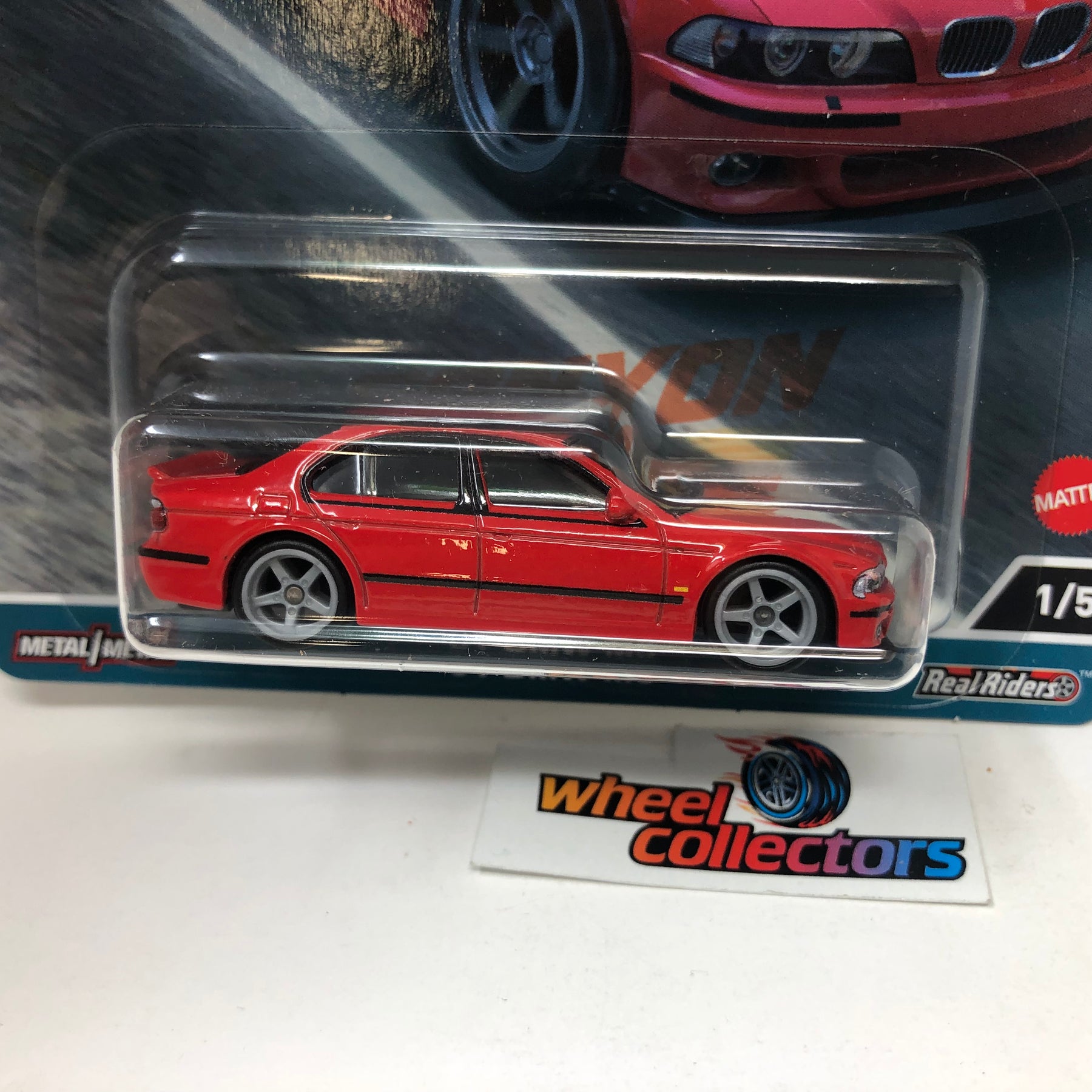 01 BMW M5 - Röd - Canyon Warriors 1/5 - Hot Wheels