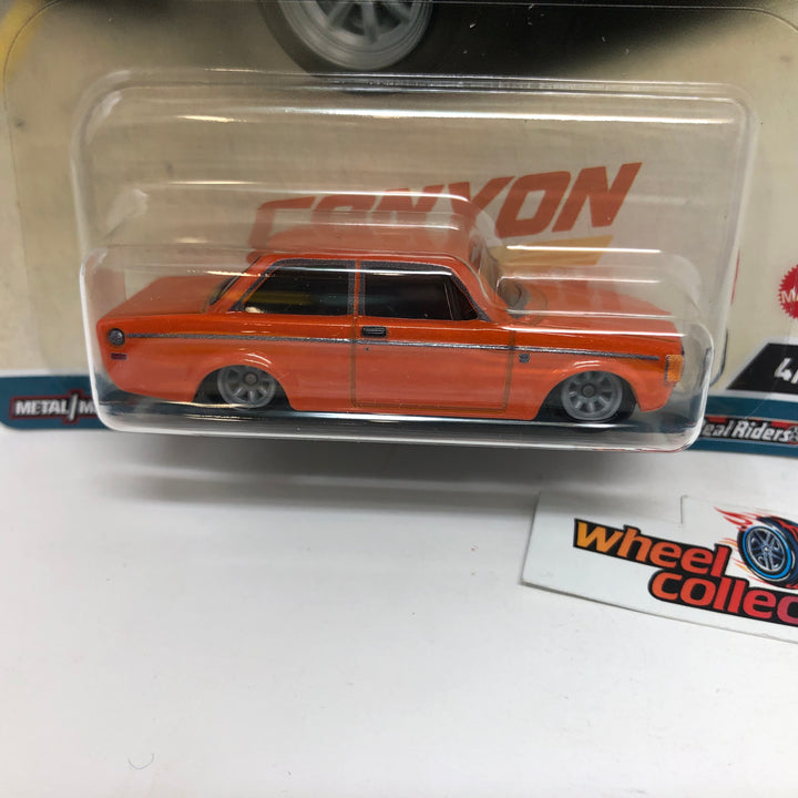 Hot wheels 73 Volvo 142 high quality GL CHASE AND REGULAR