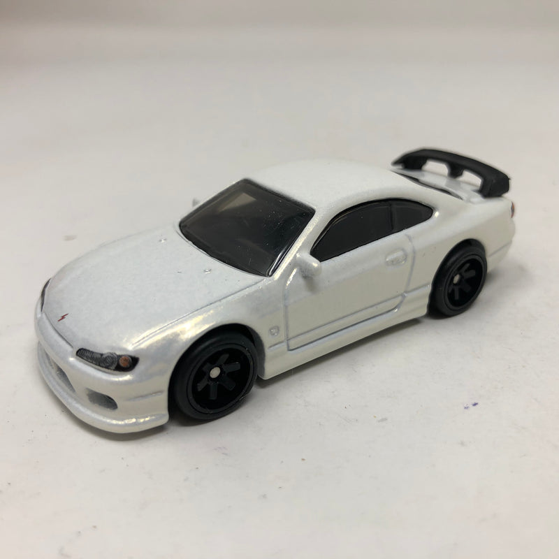 Nissan Silvia S15 Street Tuners * Hot Wheels 1:64 scale Loose Diecast