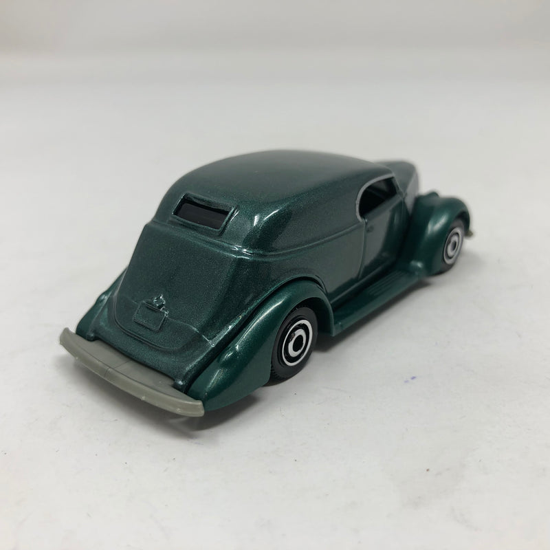 1936 Ford Sedan w/ Opening Doors * Matchbox 1:64 scale Loose Diecast