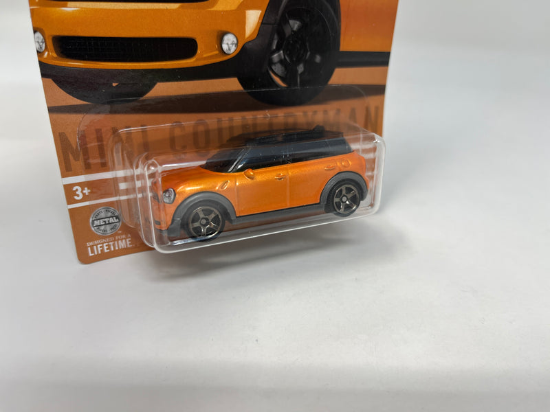 2011 Mini Countryman * Orange * Matchbox Mini Series