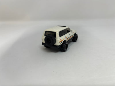 Toyota Land Cruiser 80 * Hot Wheels 1:64 scale Loose Diecast model