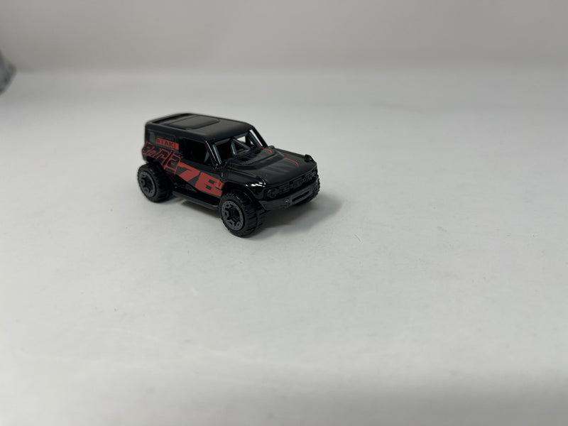 Ford Bronco R * Hot Wheels 1:64 scale Loose Diecast model