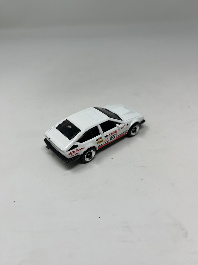 Alfa Romeo GTV6 3.0 * WHITE * Hot Wheels 1:64 scale Loose Diecast model