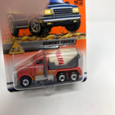 Cement Truck #26 * Matchbox Basic series