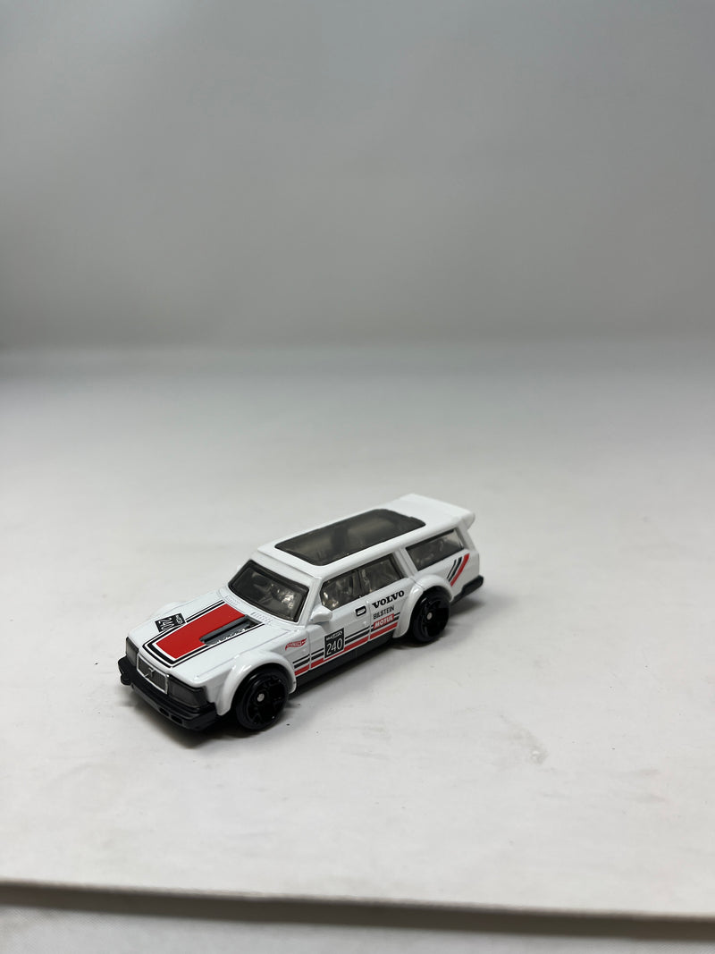 Volvo 240 Drift Wagon * White * Hot Wheels 1:64 scale Loose Diecast model