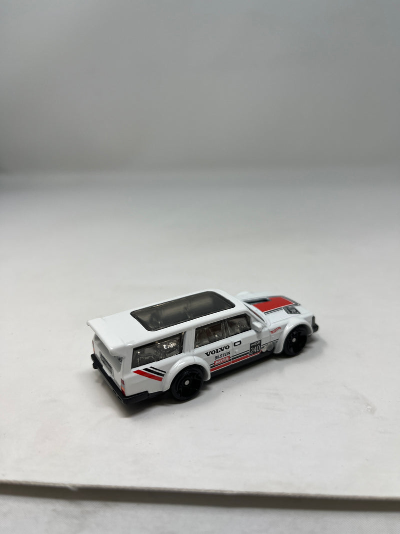 Volvo 240 Drift Wagon * White * Hot Wheels 1:64 scale Loose Diecast model