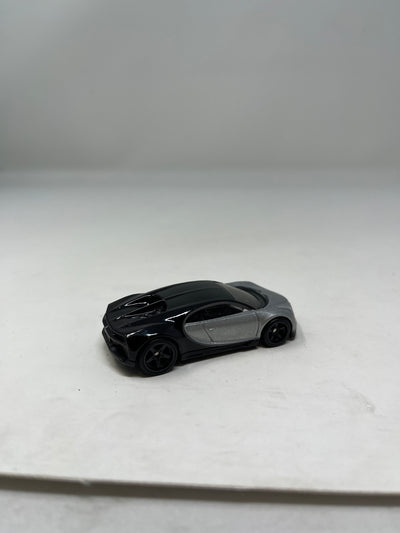 2016 Bugatti Chiron * Silver * Hot Wheels 1:64 scale Loose diecast