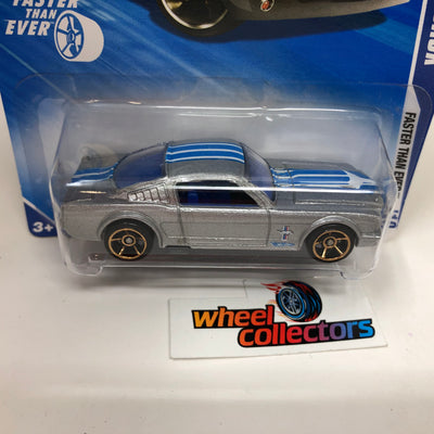 Ford Mustang Fastback #132 * Silver * 2010 Hot Wheels