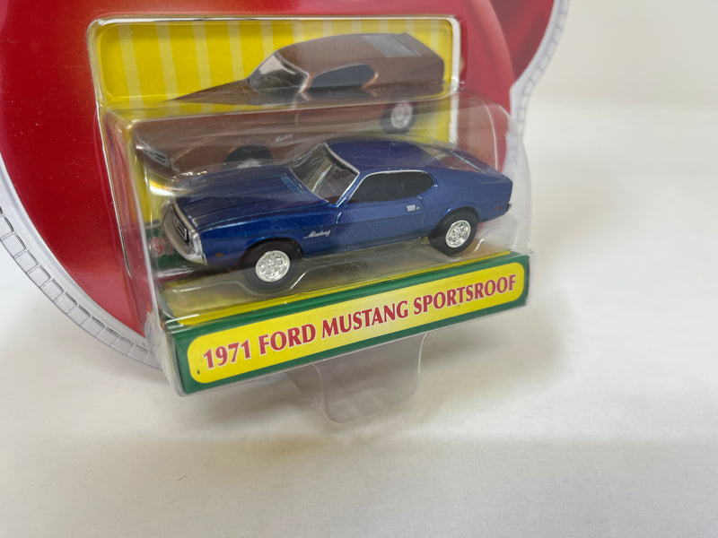 1971 Ford Mustang Sportsroof * Max Motors Fresh Cherries 1/64 Scale
