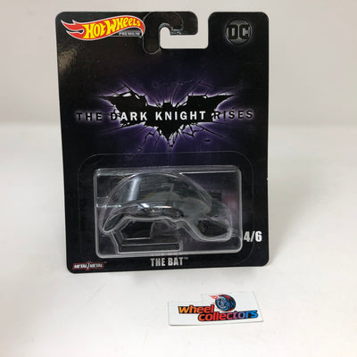 The Bat The Dark Knight Rises * Hot Wheels Retro Entertainment