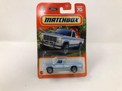 1986 Ford F-150 #84 * 2023 Matchbox Case W