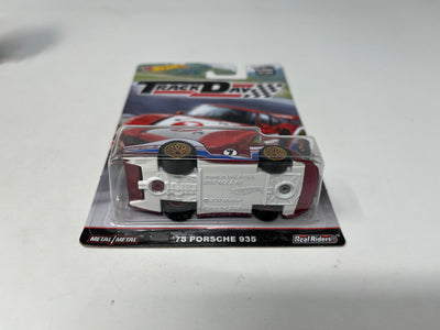 '78 porsche 935 * Hot Wheels Car Culture Track Day