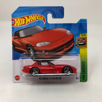 '92 Dodge Viper RT/10 #236 * Red * 2023 Hot Wheels Short Card Case P