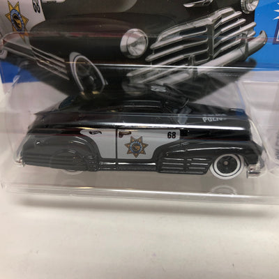 '47 Chevy Fleetline * Treasure Hunt * 2024 Hot Wheels Basic Short Card Case A