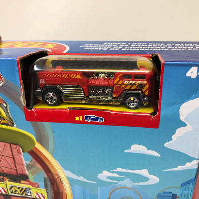 Super Loop Fire Station * Hot Wheels City Track Pack