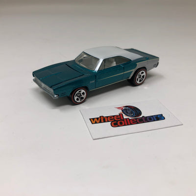 1968 Dodge Charger * Hot Wheels Loose 1:64 Scale Diecast Model