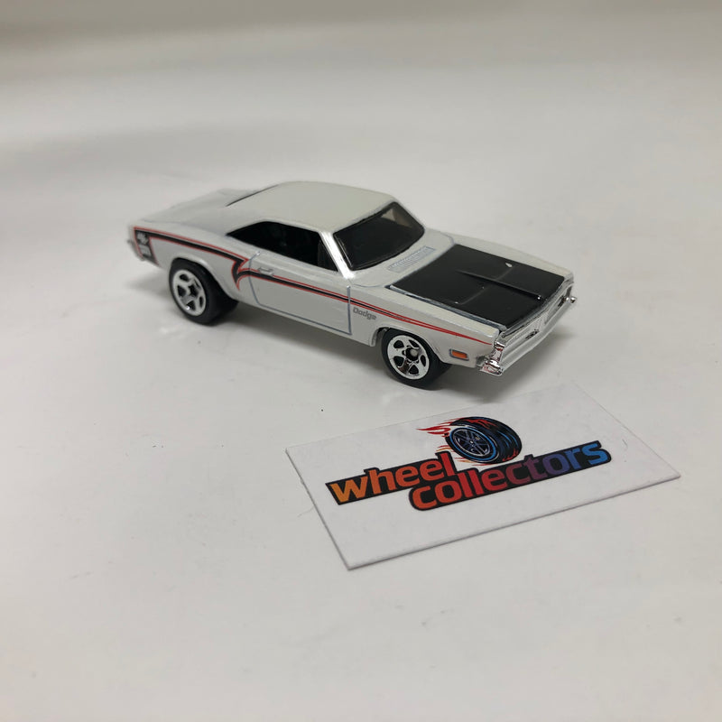 1969 Dodge Charger * Hot Wheels Loose 1:64 Scale Diecast Model