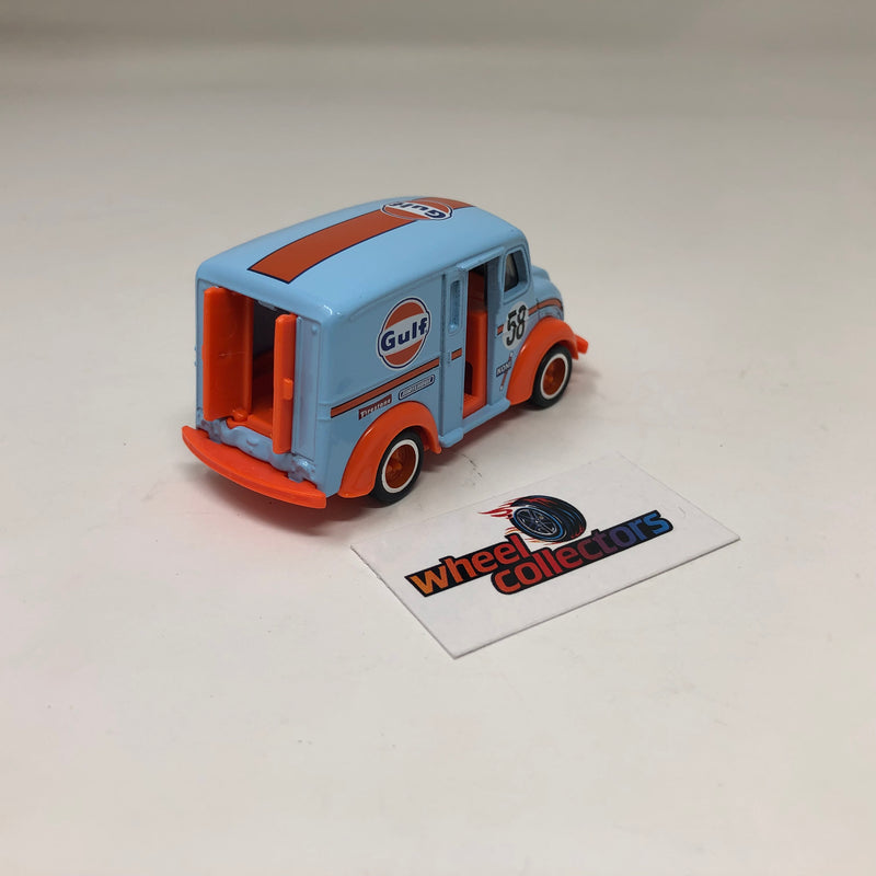 DIVCO Delivery Truck * Matchbox Loose 1:64 Scale Diecast Model