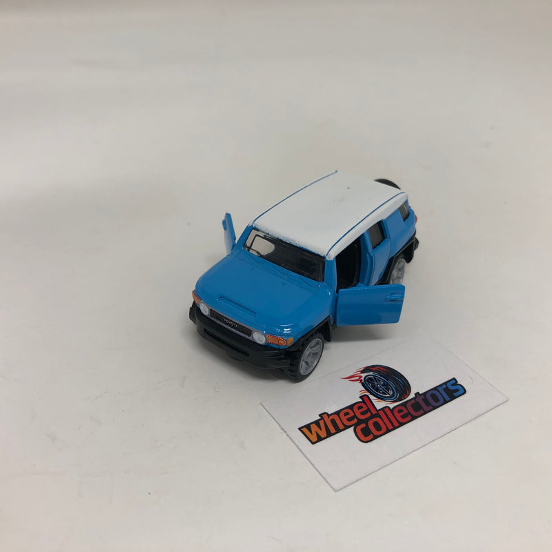 Toyota FJ Cruiser  * Matchbox Loose 1:64 Scale Diecast Model