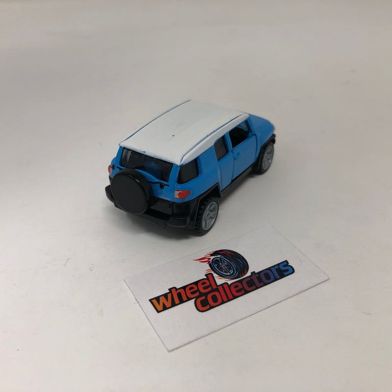 Toyota FJ Cruiser  * Matchbox Loose 1:64 Scale Diecast Model