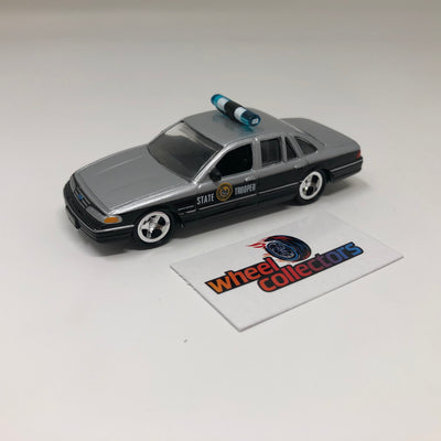 1997 Ford Crown Victoria State Trooper * Johnny Lightning Loose 1:64 Scale Diecast Model
