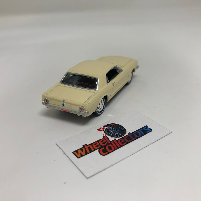 1965 Ford Mustang * Johnny Lightning Loose 1:64 Scale Diecast Model