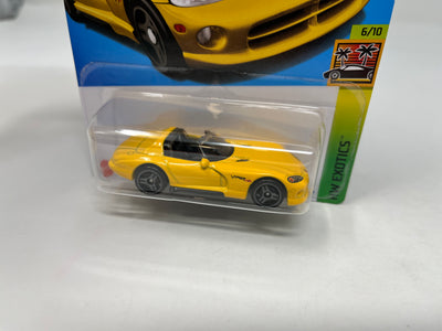 '92 Dodge Viper RT/10 #218 * Yellow * 2024 Hot Wheels Basic Case M