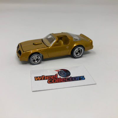 Pontiac Hot Bird Rockfordfiles TV Show * Hot Wheels 1:64 scale Loose