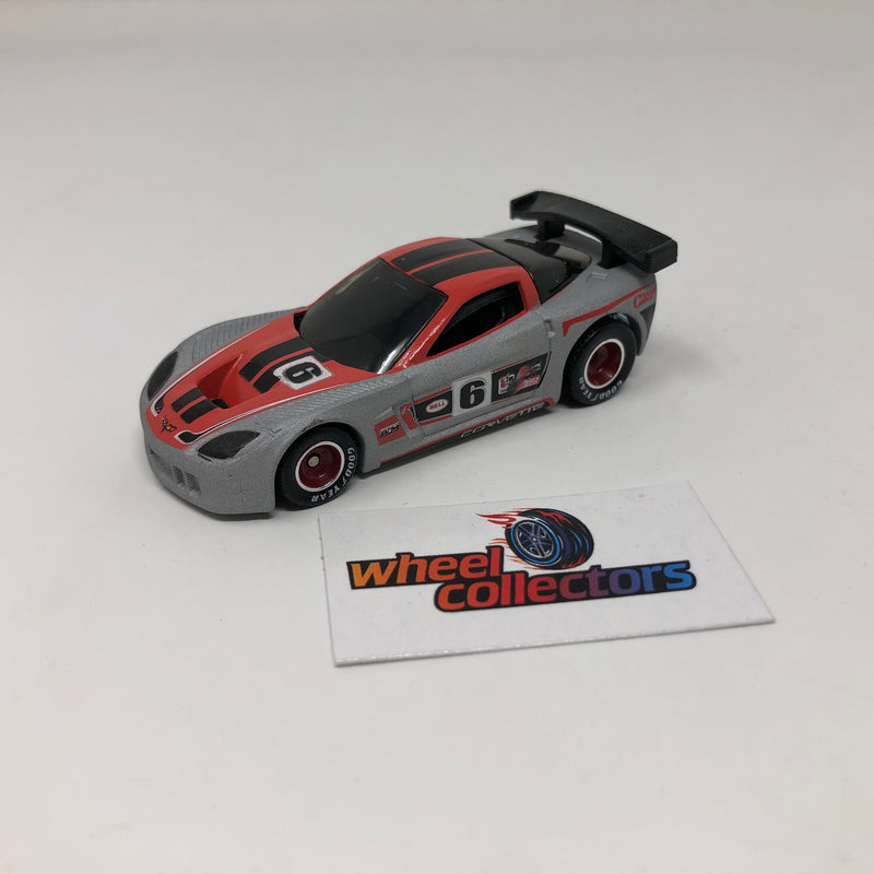 Chevy Corvette C6-R Garage * Hot Wheels 1:64 scale Loose