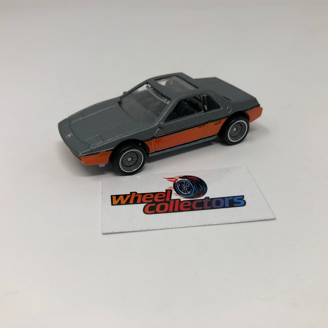 Hot Wheels 2006 ‘51MERC 限定3000台 Pontaic Fiero 2M4 * Hot Wheels 1:64 scale Loose – Wheelcollectors LLC