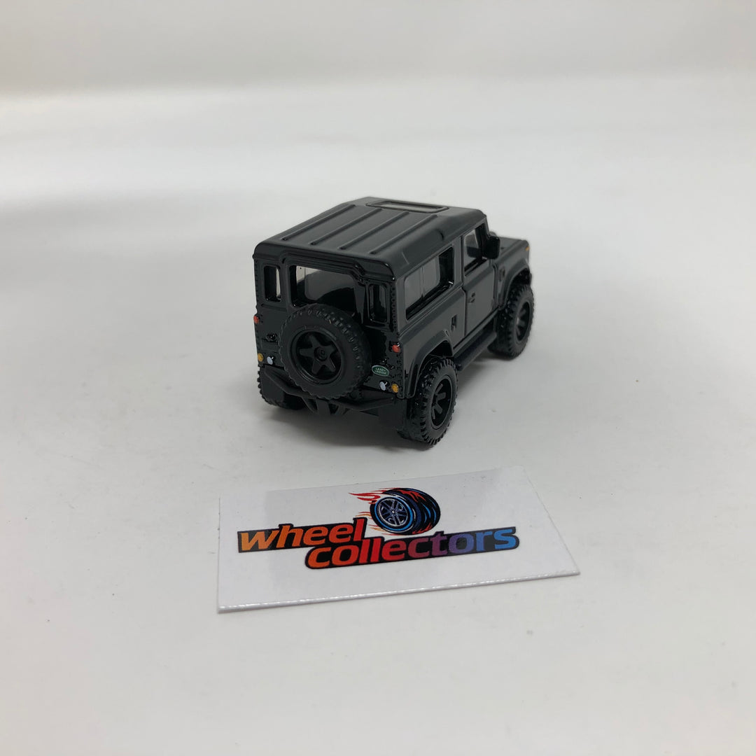 Lot De 2 Voitures Miniatures Hot Wheels - Range Rover Classic & Land Rover Defender 90 - Échelle 1:64