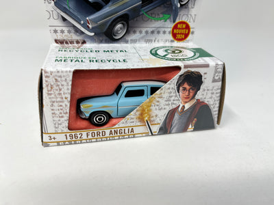 1962 Ford Anglia Harry Potter * 2024 Matchbox Moving Parts Case P