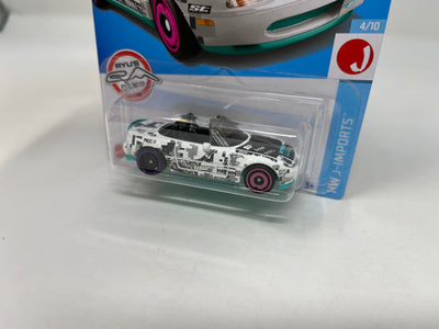 '91 Mazda MX-5 Miata * White * 2022 Hot Wheels