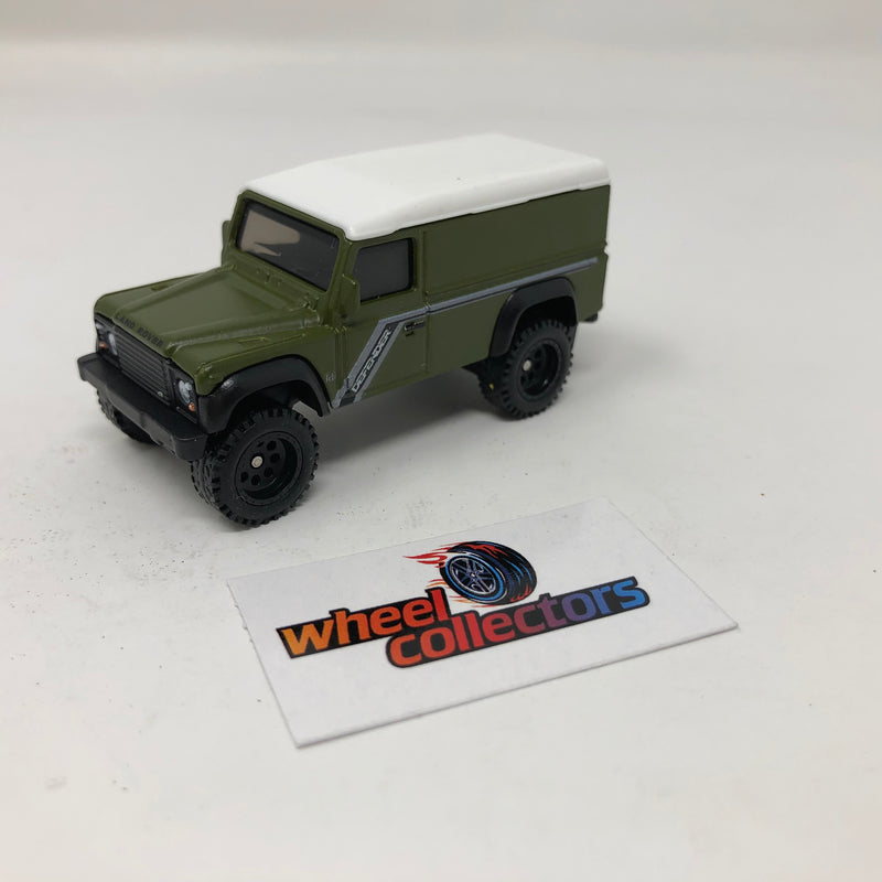 Land Rover Defender 110 Hard Top * Hot Wheels 1:64 scale Loose