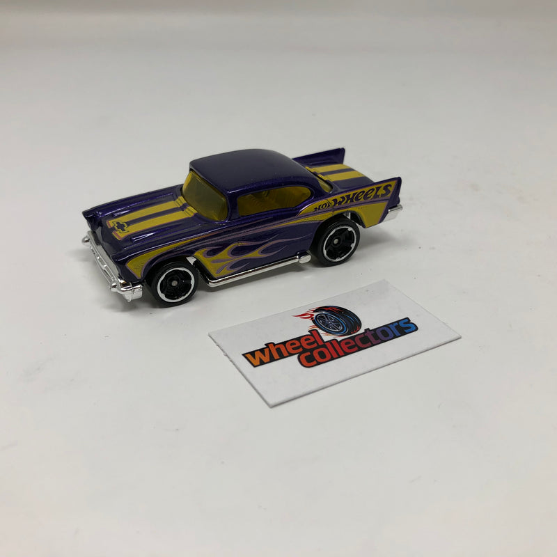 1957 Chevy * Hot Wheels 1:64 scale Loose Diecast